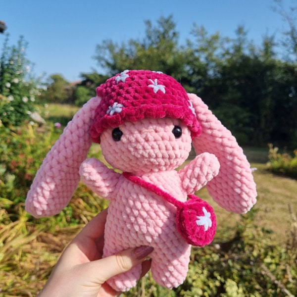 Peluche en crochet Lapin rose à bob