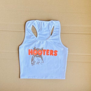 Hooters tank top shirt- great for summer