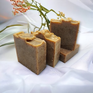 Avocado Soap, Vegan Avocado Handmade Soap,Natural soap bar, Skin nourishing  bar,made with whole avocado