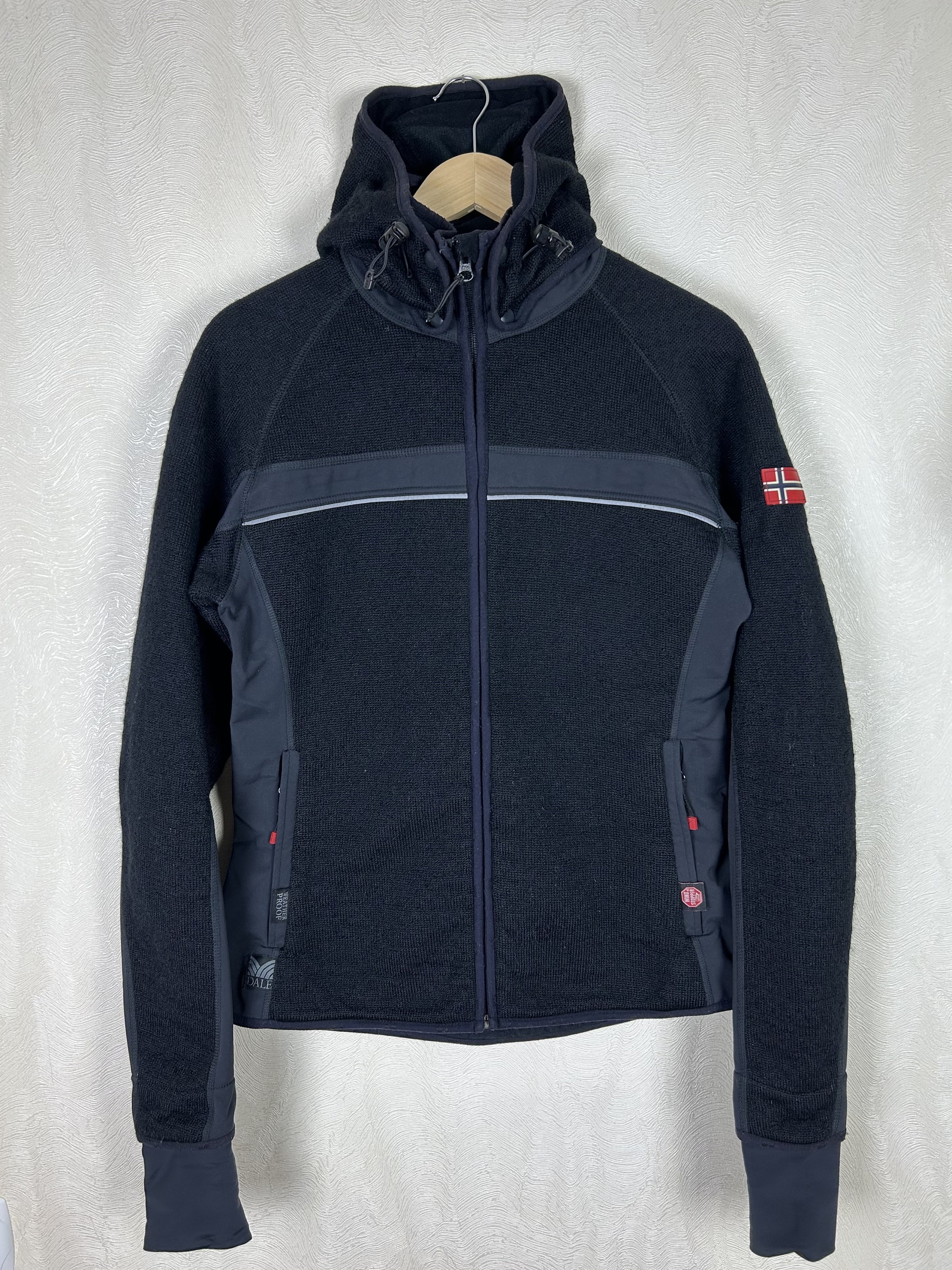 Dale of Norway Womens Jacket Large Full Zip Windstopper Hooded Pockets Hoodie