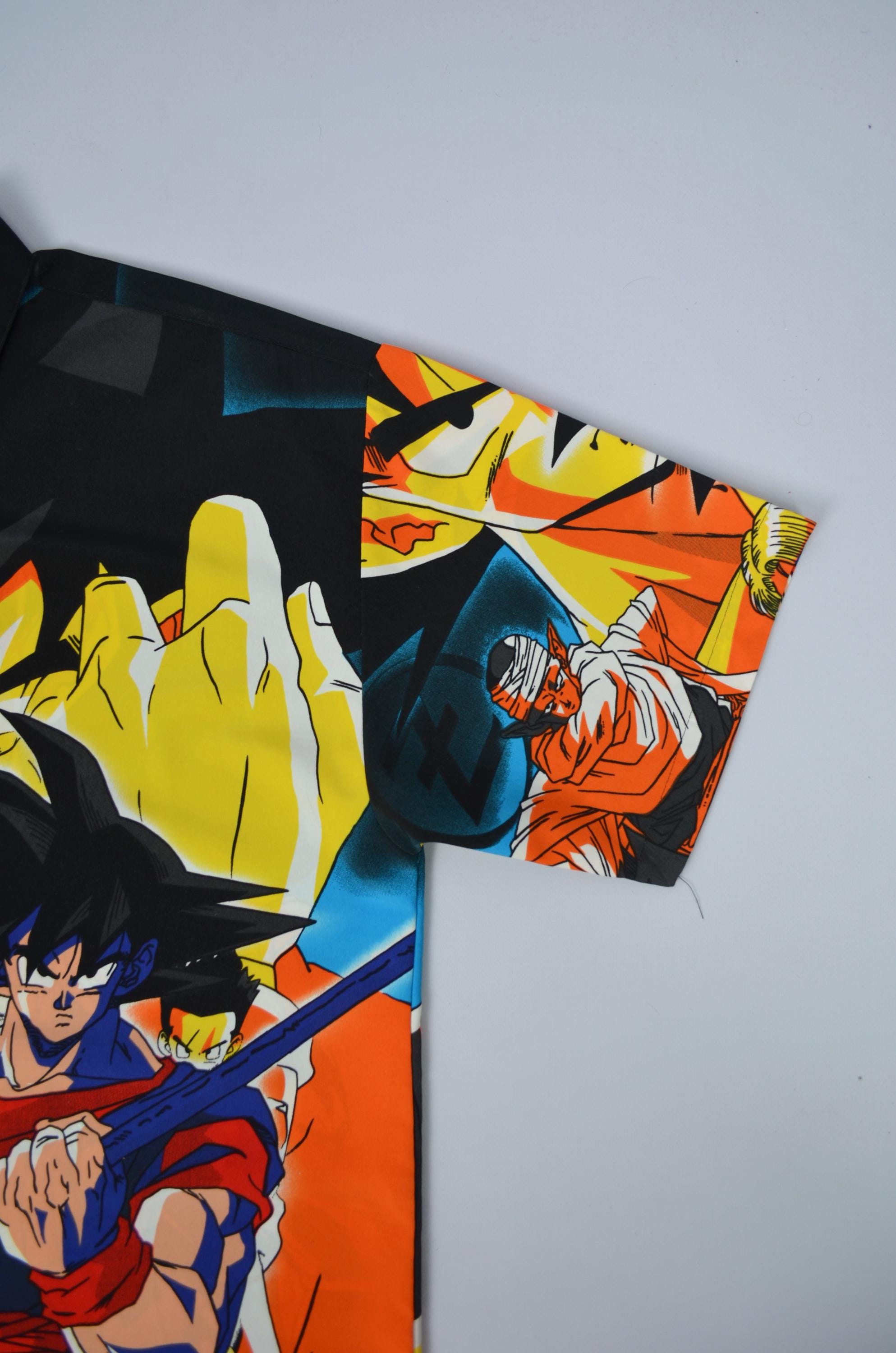 DRAGONBALL USA ヴィンテージシャツ ドラゴンボール 2001 Vintage 2001 DRAGONBALL Z Button up All Over Print Shirt