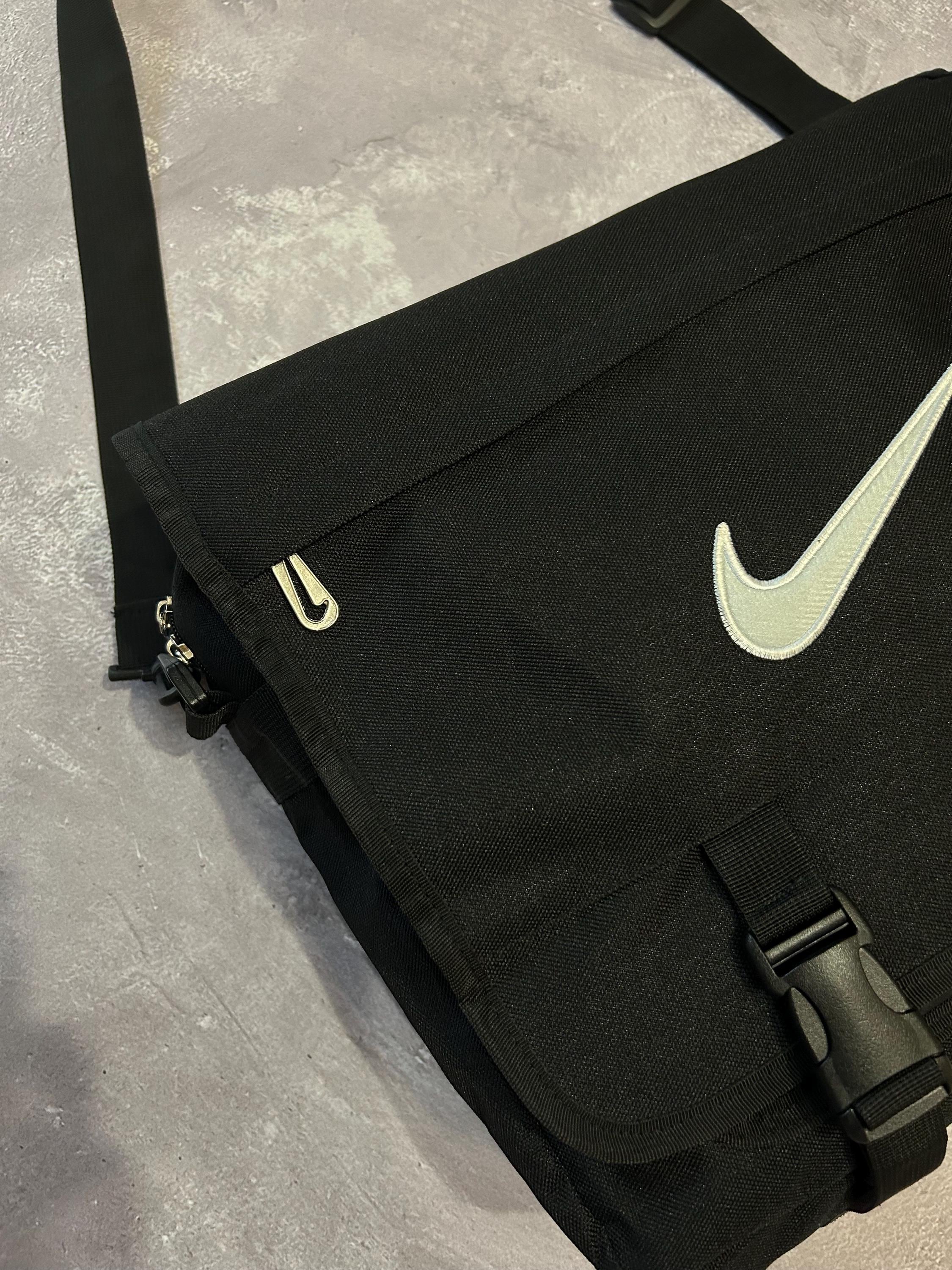 Nike Vintage Messeneger Shoulder Center Logo Bag 90s Y2k - Etsy Nike Vintage Messeneger Shoulder Center Logo Bag 90s Y2k - Etsy