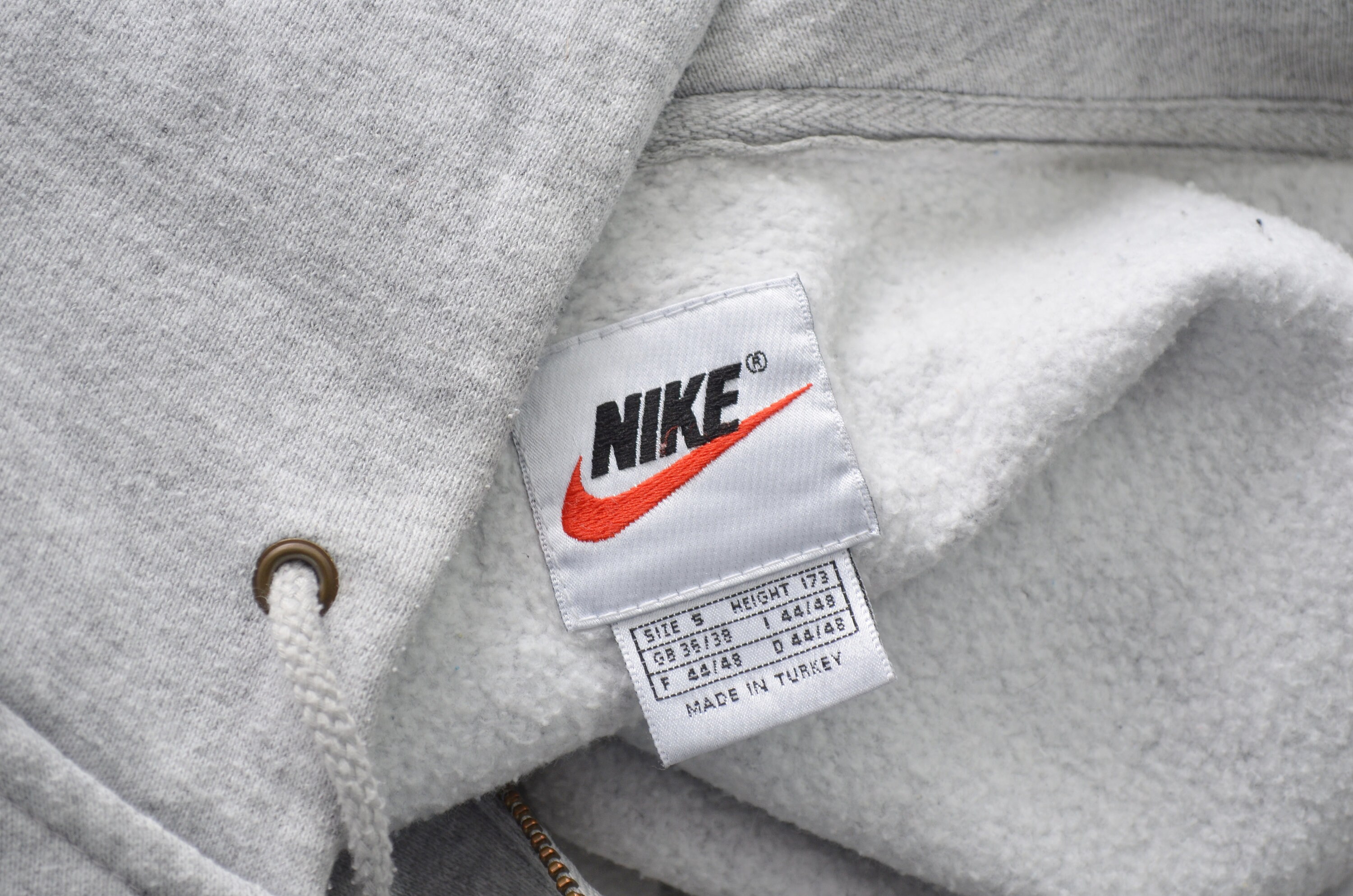 トップス 90s NIKE ZIP UP HOODIE GRAY Vintage Nike '90s Grey Zip-Up Hoodie Sweatshirt | Urban