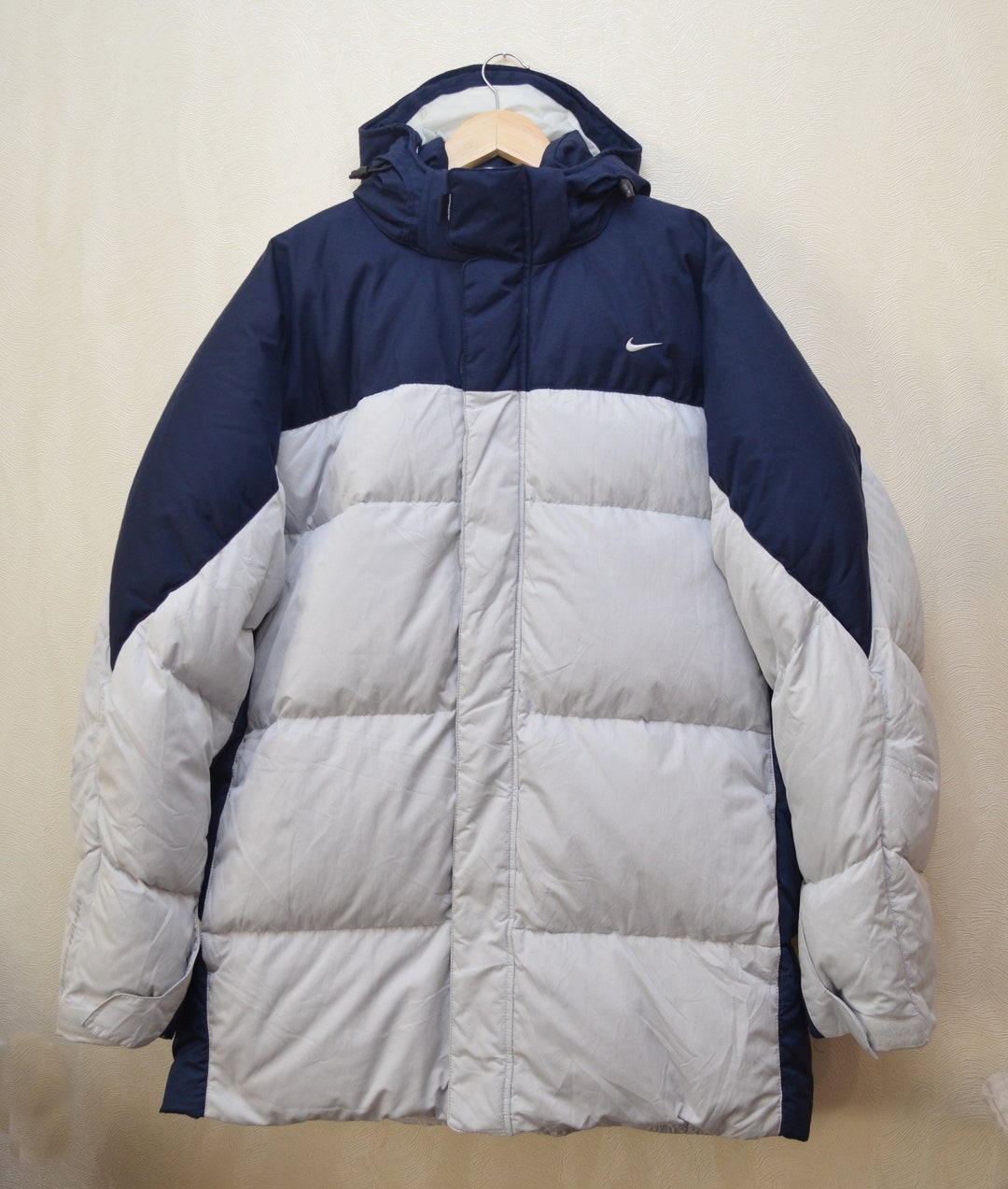 Vintage Y2K Nike Silver Duck Down Puffer Jacket Full Zip L/G