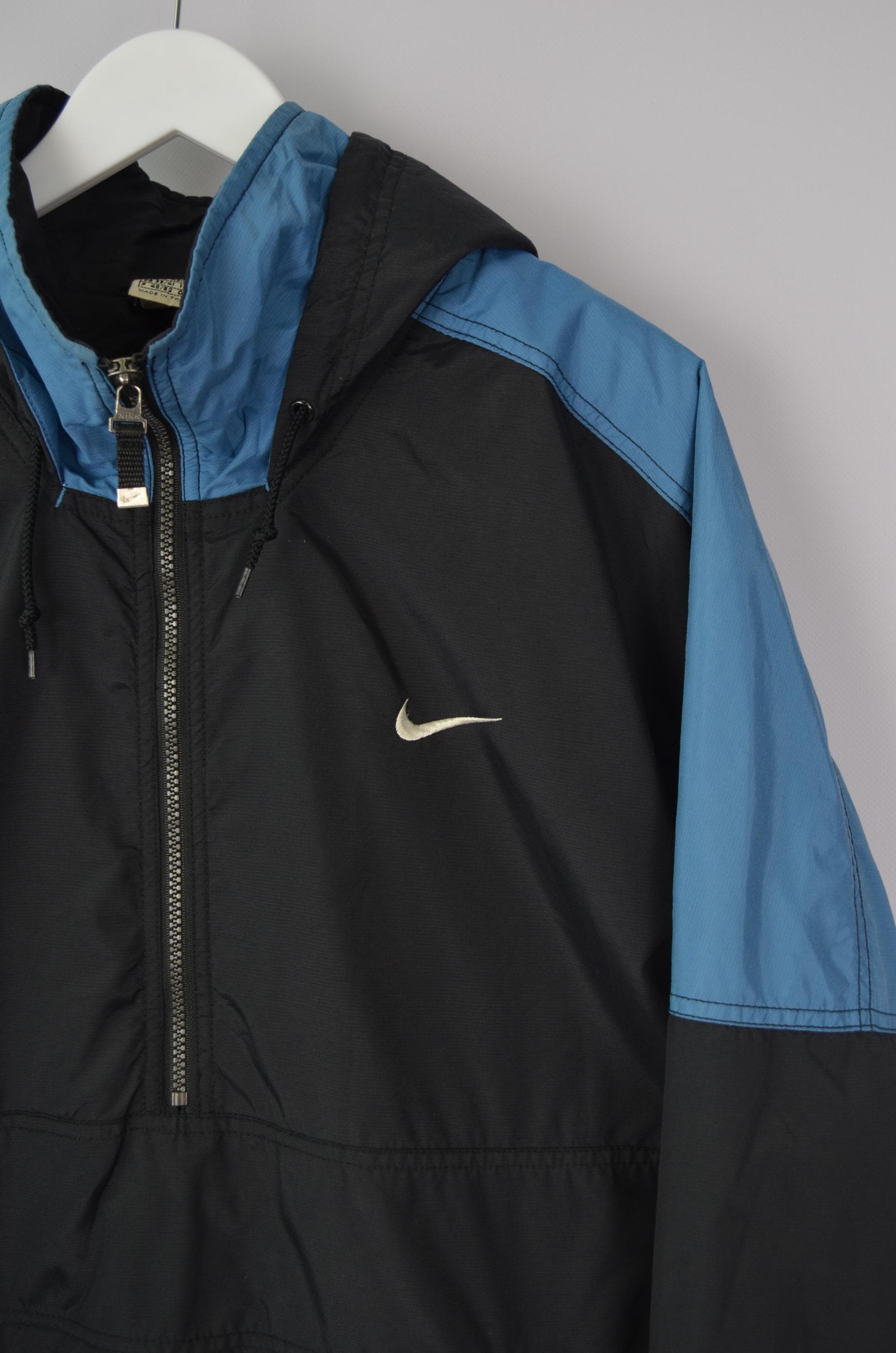90s Vintage Nike 1/4 Zip Embroided Logo Nylon Anorak Jacket Size M