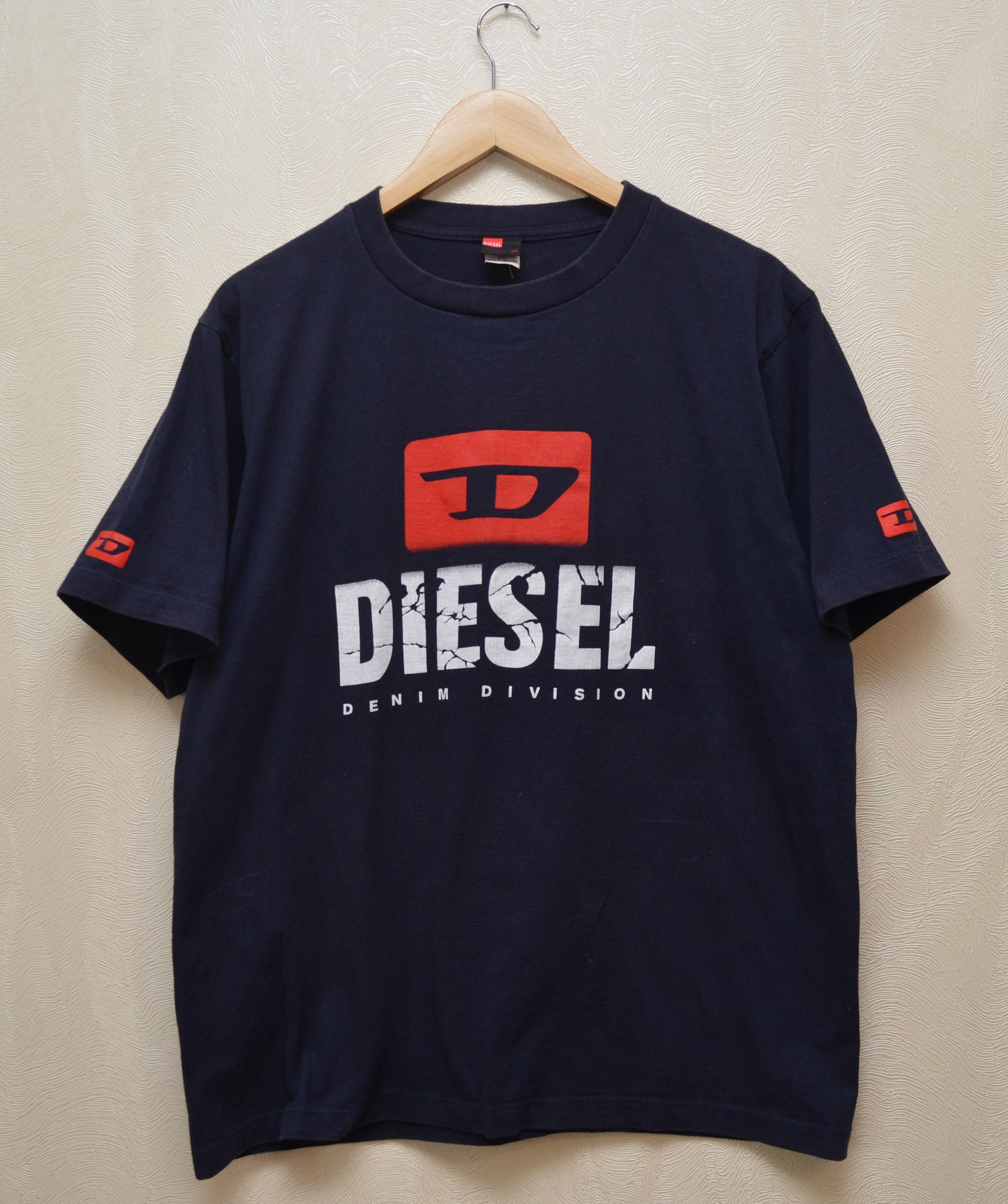 Vintage 90s Diesel Big Logo T Shirt RARE Y2k Size L P2P 22 Vintage 90s Diesel Big Logo T Shirt RARE Y2k Size L P2P 22