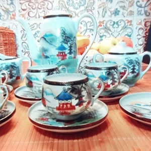 Service à thé Japonais, 13 tasses - Antic Stock & Sons