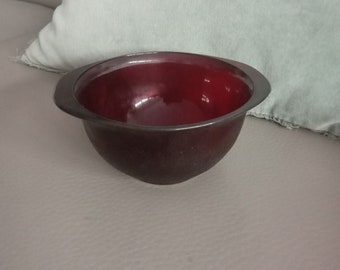 Vintage ear bowl