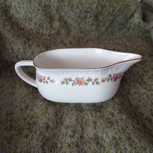 Gravy boat Sarreguemines France
