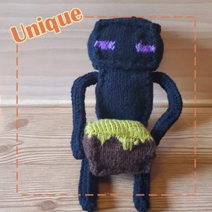 Crochet Enderman holding Grass Block