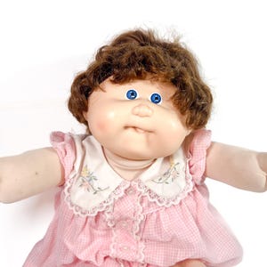 1982 Cabbage Patch Kid - Vintage - Brown Cornsilk Hair and Blue Eyes - Face Mold #18