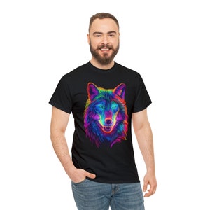 Retro Hundeshirt, Neon Paws: Retro-inspirierte Hundeshirts - Machen Sie eine Zeitreise mit lebhaftem Stil Unisex aus schwerer Baumwolle