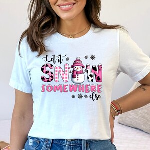 Let it Snow shirt, Christmas Shirt, Let Is Snow Shirt, Winter Sweatshirt, Snowflake Sweatshirt, Valentines Women’s Christmas Shirt