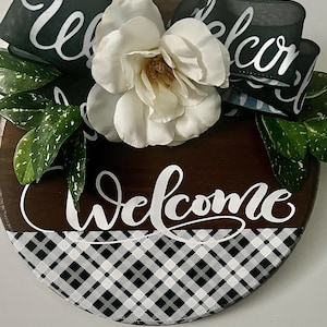 Rustic Wood Welcome Sign with Buffalo Check accent