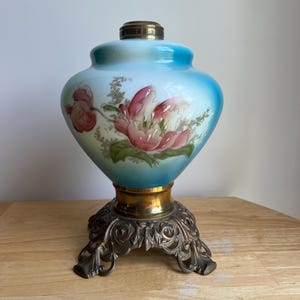 Vintage Gone with the Wind Parlor Lamp base. Blue with pink peony painting.