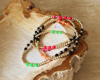 Bransoletka z pereł Neon Shell i czarnego spineli: koraliki z kamieni szlachetnych wypełnione 14-karatowym złotem