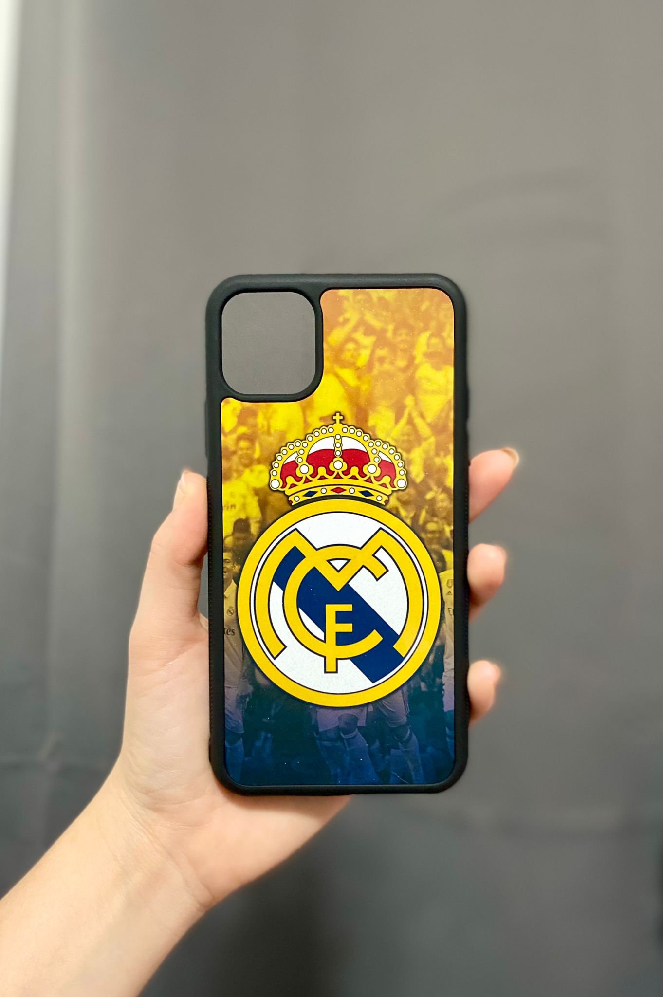 Real Madrid Airpods Pro Silicone Case White - Real Madrid CF