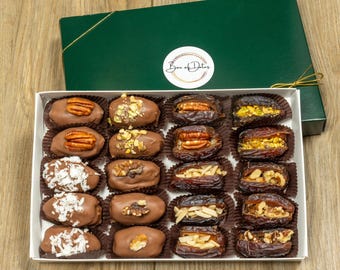 Boîte moitié-moitié de dattes Medjool - Assortiment cadeau de dattes nature farcies aux noix et trempées dans du chocolat