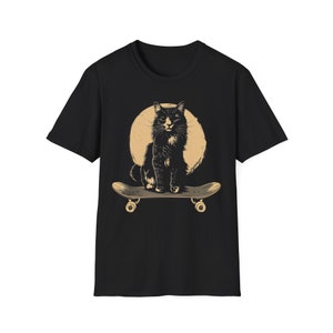 Skateboard Cat Shirt, Cool Cat Shirt,Vintage Style, Cat T Shirt, Crazy Skate Punk Kitten Tee, Cool Graphic T Shirt, Unisex Softstyle T-Shirt zdjęcie 2