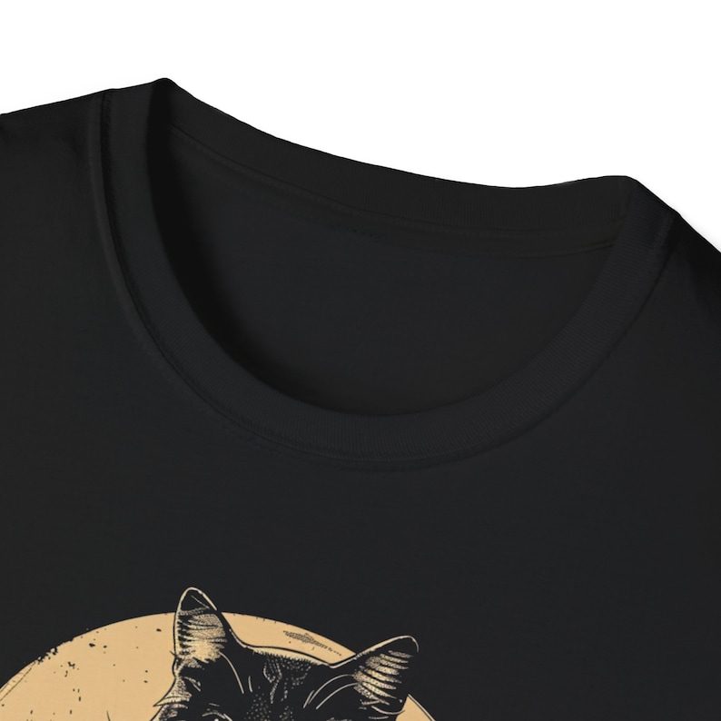 Skateboard Cat Shirt, Cool Cat Shirt,Vintage Style, Cat T Shirt, Crazy Skate Punk Kitten Tee, Cool Graphic T Shirt, Unisex Softstyle T-Shirt zdjęcie 4