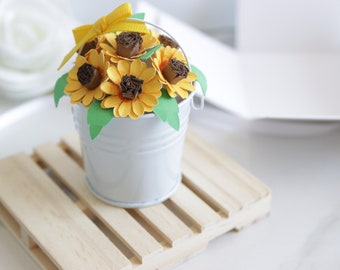 Flower Bouquet, sunflower, unique gift, gift for mom, graduation, wedding, birthday, boyfriend, anniversary, Mothers day, roses, flowers