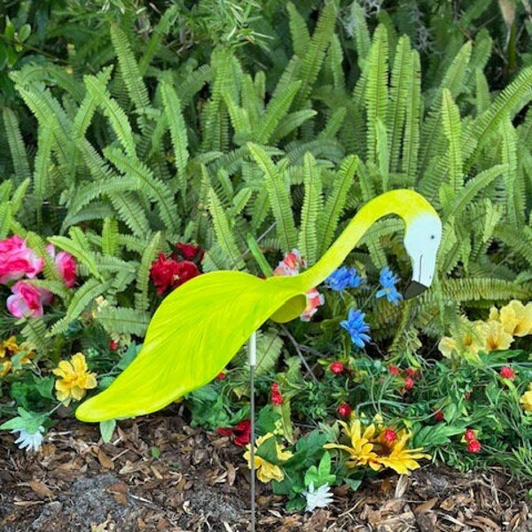 1 Large Key Lime Flamingo Bobbing Bird Dancing Balancing Sculpture Whirligig Wind Spinner Garden Art Decor Yard Flamingo Swirl