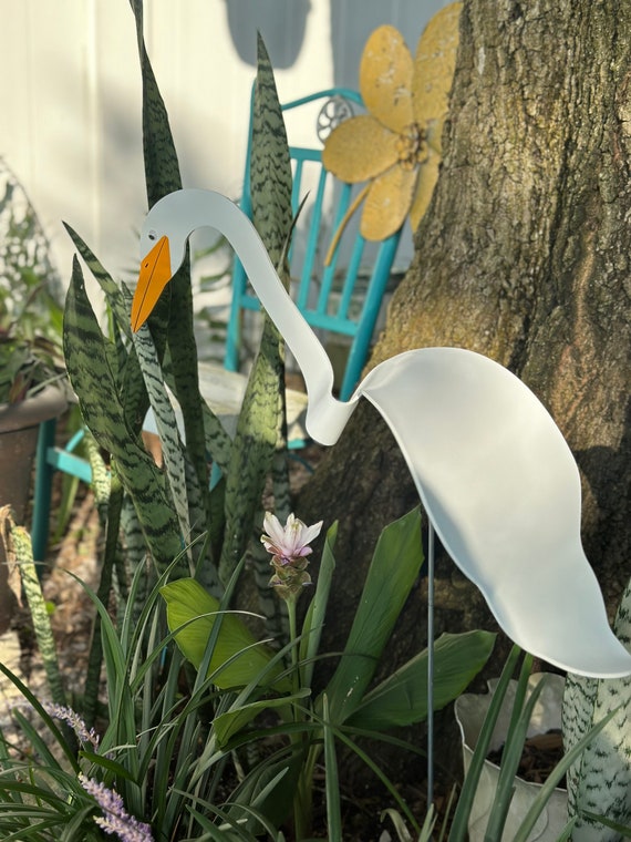 1 Large Egret Yellow Beak Bobbing Bird PVC Dancing Balancing Sculpture Whirligig Wind Spinner Garden Art Decor Yard Swirling