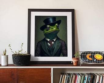 Puede incluir: Una impresión enmarcada de una rana verde con un sombrero de copa negro y un traje oscuro. La rana mira directamente al espectador. El fondo es verde oscuro.