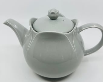Sadler Grey Tulip Shaped Teapot