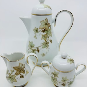 Noritake Ireland Trailing Ivy Teapot with Matching Cream and Sugar