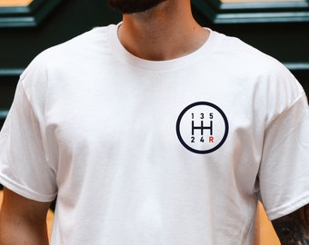 Car Guy Shirt, Herrenhemd, minimalistisches Auto-Liebhaber-Geschenk, Schalthebel-Fahrer, manuelles Auto-T-Shirt, Automobil-Enthusiast, Auto-Hemd Geschenkidee
