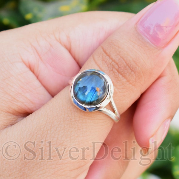 Natural Stone Ring, Labradorite Jewelry, Womens Jewelry, Round Stone Ring, Handmade Ring, Boho Ring, Blue Gemstone, Quality Stone, SD-16