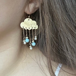 Rain Cloud Crystal Pearl Earrings