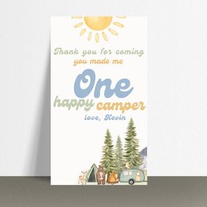 UN felice campeggiatore grazie tag primo compleanno invito campeggio compleanno foresta a tema bosco compleanno animale grazie download digitale
