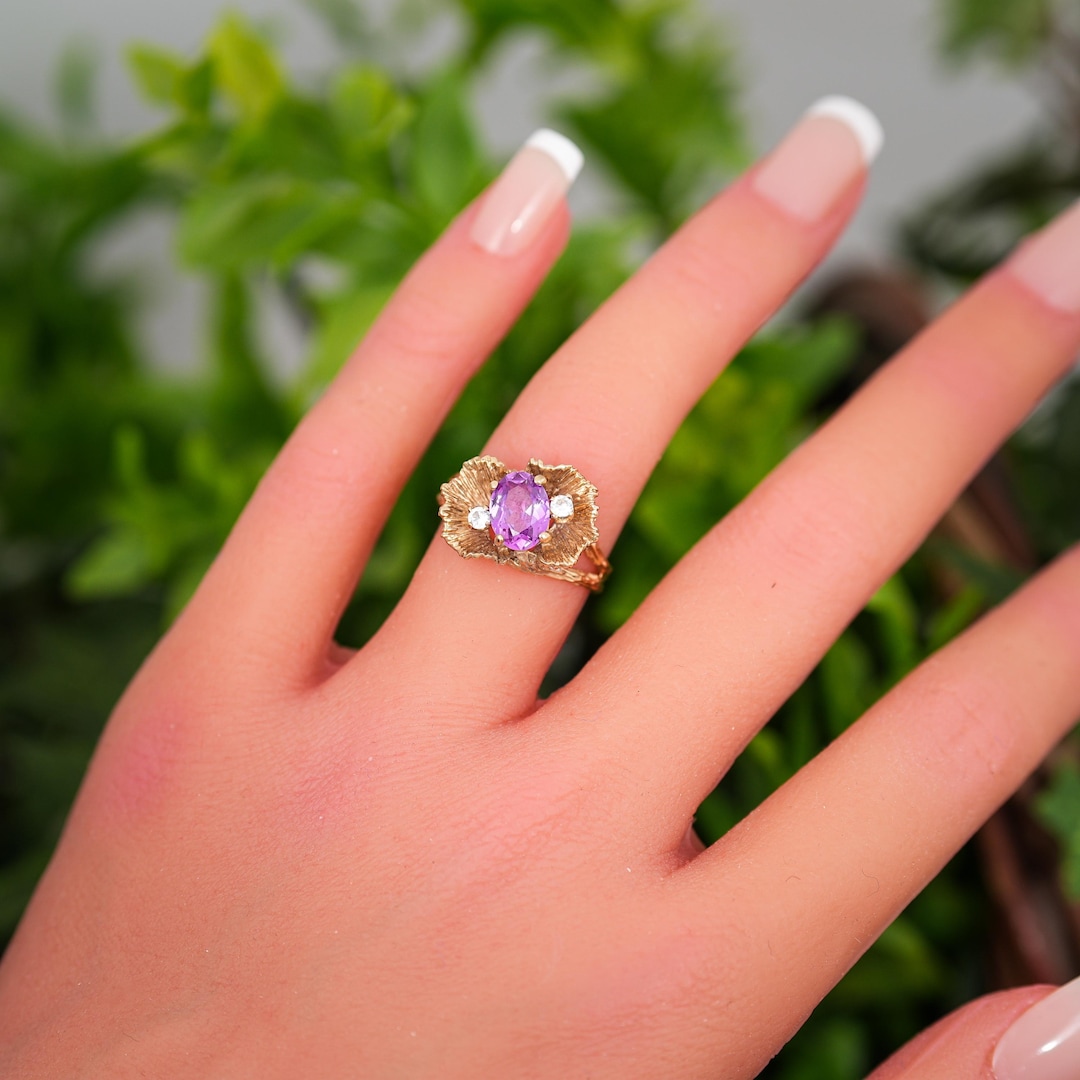 Resco Rings Estate RESCO 10K Purple Sapphire & White Topaz Ring Cocktail Ring Size ...
