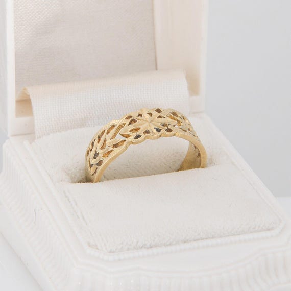 14K Gold Wide Band Ring Wedding Anniversary Diamond Cut Open Scroll Filigree