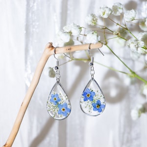 Real Forget Me Not Flower Earrings, Queen Anne&#39;s Lace Pressed Flower Earrings, Handmade Flower Gift For Her, Dried Blue Flower Resin Jewelry