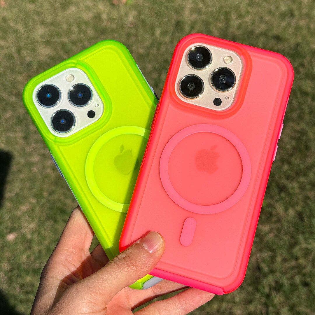 Wireless Charge Magsafe Case for iPhone 15/14/13/12/11,glitter