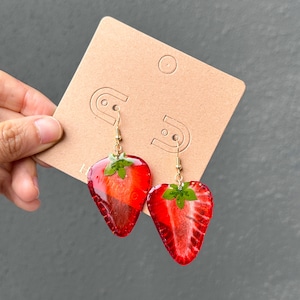 Real Strawberry Earrings,Cute Strawberry Earrings,Pressed Fruit Earrings,Mother's Day Gift,Pretty Fruit Earrings,Dangle & Drop Earrings