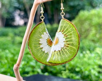 Oorbellen echte kiwihars, oorbellen geperst fruit, schattige kiwi-oorbel, groene kiwi-sieraden, oorbellen Dired Fruit, kerstcadeau, bruidsmeisjeoorbel