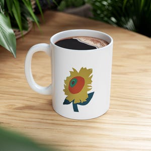 Tasse en céramique florale ensoleillée | Tasse à café mignonne | Cadeau pour elle | Mug amoureux du soleil | Décoration printanière | Idée cadeau d&#39;anniversaire | Maison et cuisine