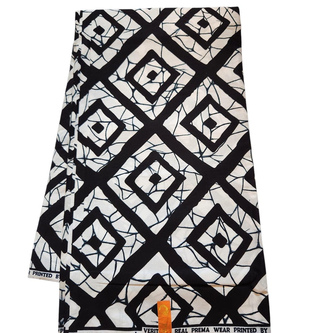 Black And White African Ankara Fabric African Fabric By The Yard black-and-white-african-ankara-fabric-african-fabric-by-the-yard