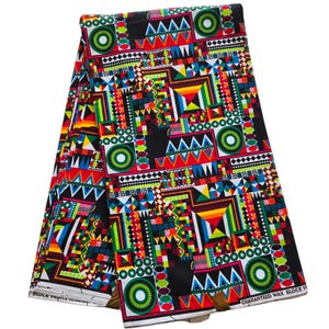 Blauer und schwarzer afrikanischer Ankara-Stoff, afrikanische Massenware, afrikanischer Druckstoff, Ankara-Stoff, Wachsdruck-Gewebe, blauer Stoff.