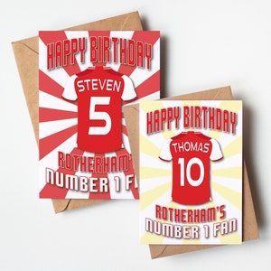 Rotherham United FC Shirt Âge et nom Carte d'anniversaire personnalisée - Fan numéro 1 - 4 motifs - A5 - Carte texturée de qualité Enveloppe kraft