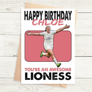 Alessia Russo - carte d'anniversaire personnalisée - Angleterre - lionnes - A5 - option personnalisée - carte texturée de qualité avec enveloppe Kraft