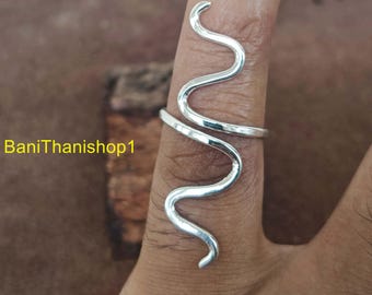 Anillo envolvente de serpiente. Anillo de alambre ajustable, anillo de plata de ley 925, anillo de plata boho chic, anillo para el pulgar, joyería boho única, anillo envuelto en alambre,