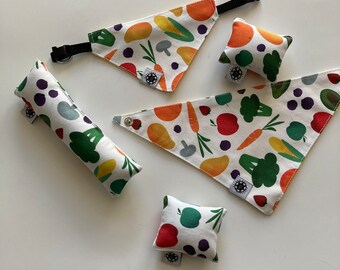 Catnip kicker and square pillows cat toys | Stuffed toy for kitties | Catmint  | Vegetables and fruit pattern | Sets for pets