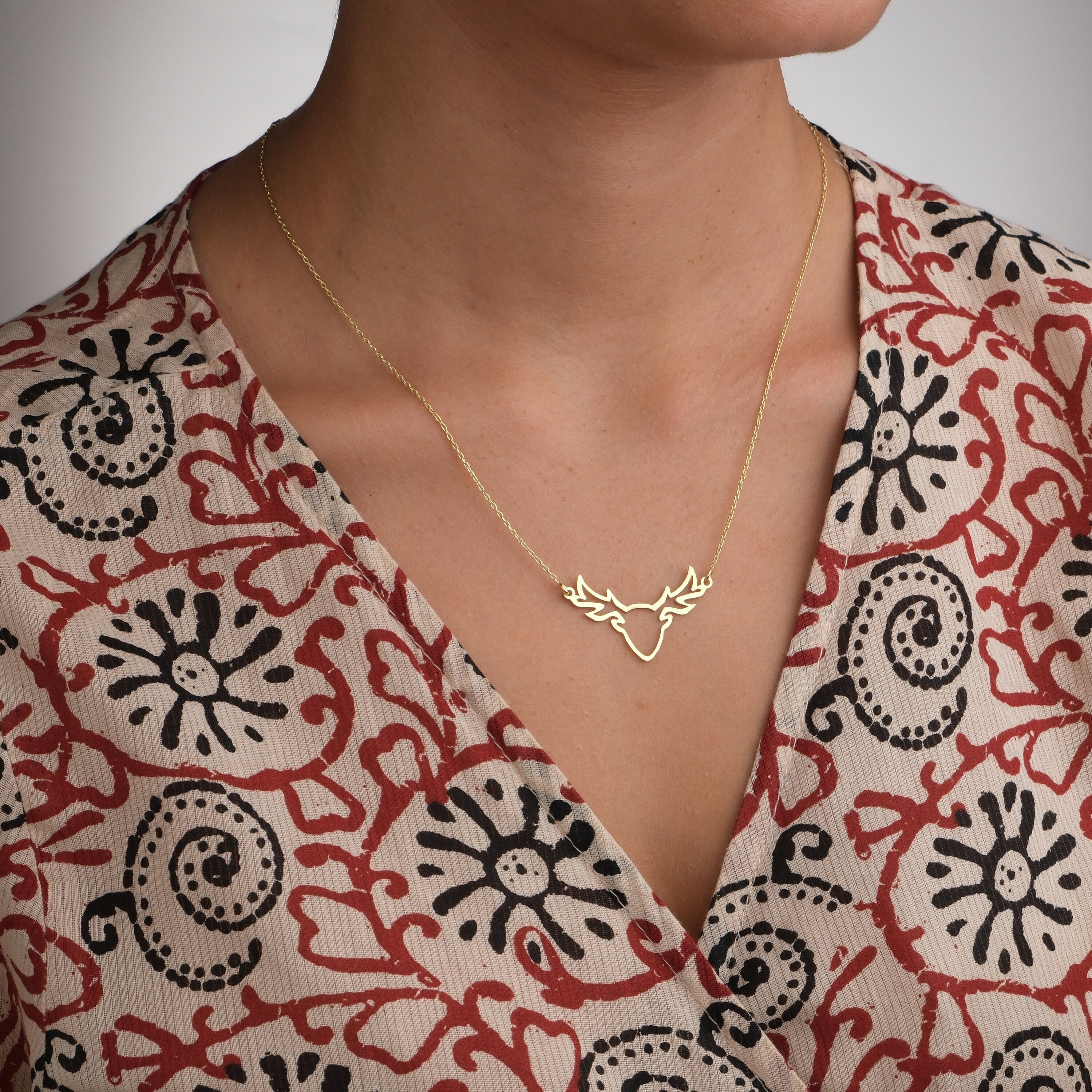 Collana Renna Di Natale Minimal | Ciondolo Corna Di Cervo Con Pietra Scintillante | Gioiello Donna - 3