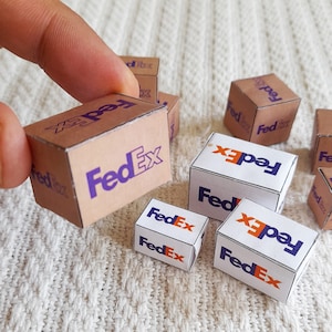 Szablon miniaturowego pudełka FedEX - 9 miniaturowych pudełek FedEX Ground Box Dollhouse Item Plik do druku Pobierz Plik cyfrowy, Wydruki cyfrowe, Pobieranie cyfrowe