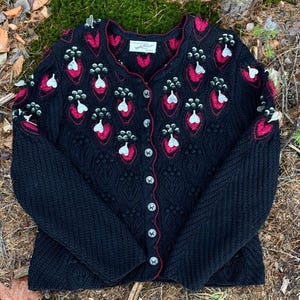 ZELDZAME Wolkenstricker Cardigan jaren 80 West-Duitsland Handgemaakt Wol Zijde Linnen Geborduurd Handgebreid Tirools Beiers Kerstmis Feestelijk